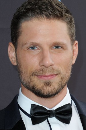 Matt Lauria tüm dizileri dizigom'da