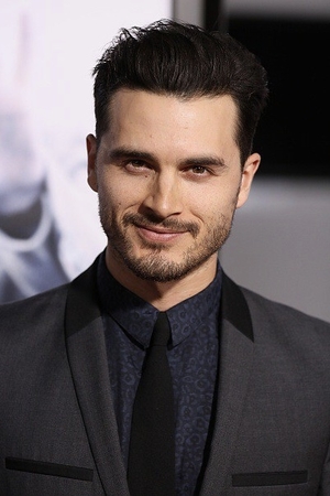 Michael Malarkey tüm dizileri dizigom'da