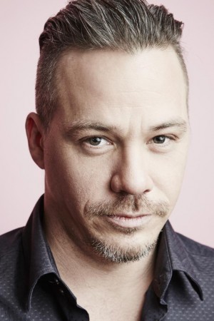 Michael Raymond-James tüm dizileri dizigom'da