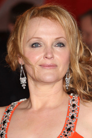 Miranda Richardson tüm dizileri dizigom'da