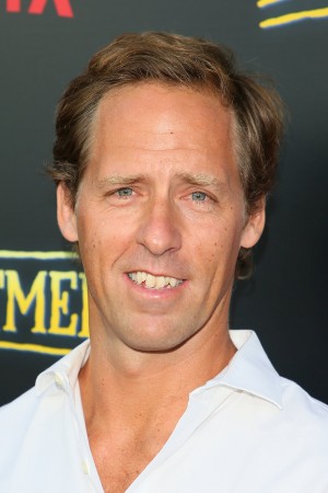 Nat Faxon tüm dizileri dizigom'da