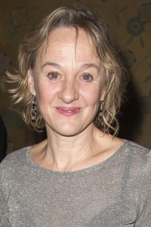 Niamh Cusack tüm dizileri dizigom'da