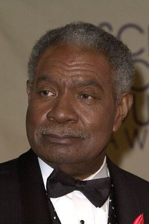 Ossie Davis tüm dizileri dizigom'da