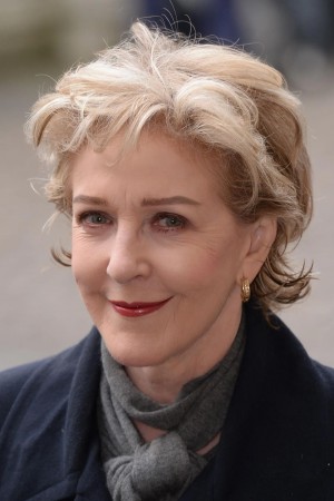 Patricia Hodge tüm dizileri dizigom'da