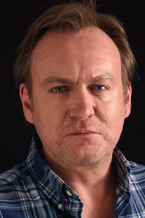 Philip Glenister tüm dizileri dizigom'da