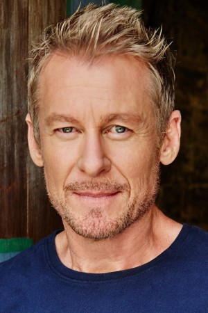 Richard Roxburgh tüm dizileri dizigom'da