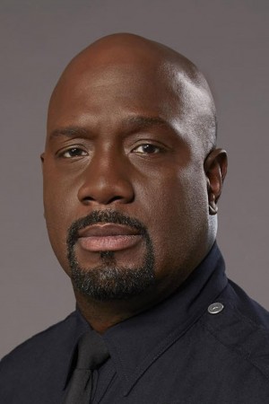 Richard T. Jones tüm dizileri dizigom'da