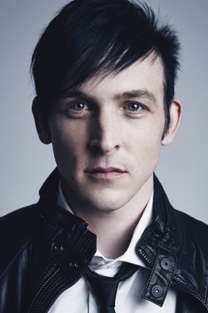 Robin Lord Taylor tüm dizileri dizigom'da