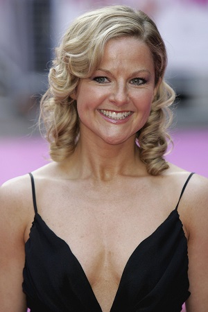 Sarah Hadland tüm dizileri dizigom'da