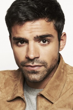 Sean Teale tüm dizileri dizigom'da