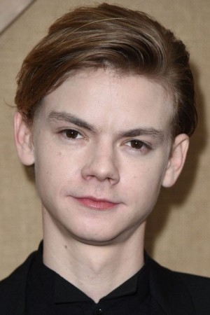 Thomas Brodie-Sangster tüm dizileri dizigom'da