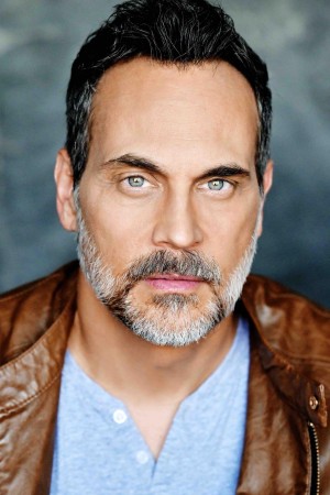 Todd Stashwick tüm dizileri dizigom'da