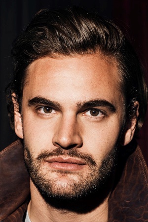 Tom Bateman tüm dizileri dizigom'da