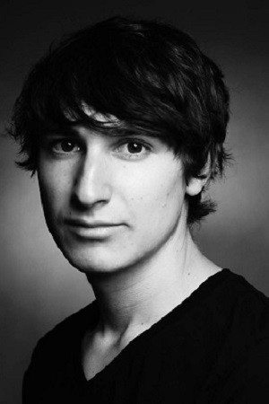 Tom Rosenthal tüm dizileri dizigom'da