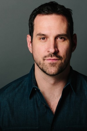 Travis Willingham tüm dizileri dizigom'da