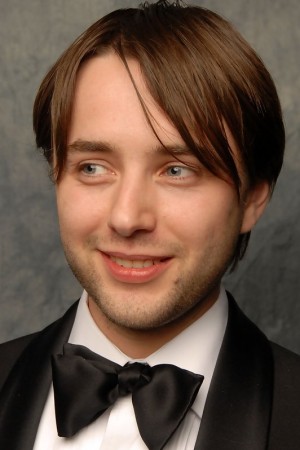 Vincent Kartheiser tüm dizileri dizigom'da