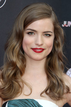 Willa Fitzgerald tüm dizileri dizigom'da