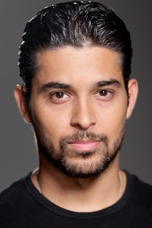 Wilmer Valderrama tüm dizileri dizigom'da