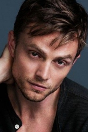 Wilson Bethel tüm dizileri dizigom'da