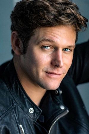 Zach Roerig tüm dizileri dizigom'da