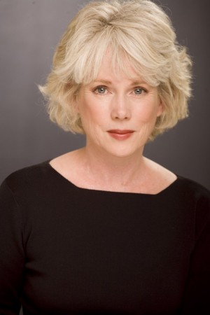 Julia Duffy tüm dizileri dizigom'da