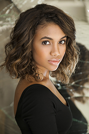 Paige Hurd tüm dizileri dizigom'da